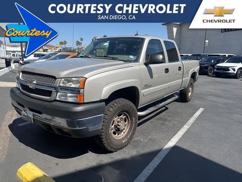 Used 2004 Chevrolet Silverado 2500 LT w/ Skid Plate Package image 1