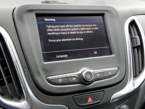 Used 2020 Chevrolet Equinox LT image 25