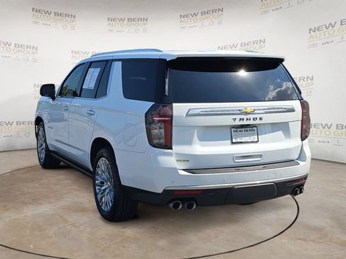 Used 2024 Chevrolet Tahoe High Country AWD/4WD image 3