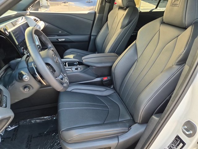 Used 2025 Lexus TX 500h AWD w/ Technology Package image 11