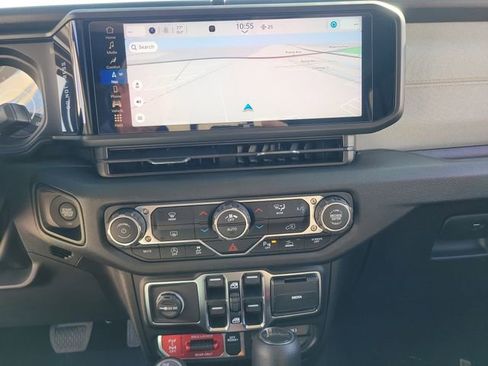 New 2026 Jeep Gladiator Willys image 22