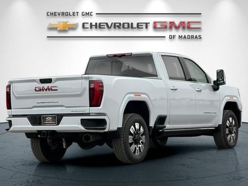 New 2026 GMC Sierra 2500 Denali w/ Denali Reserve Package AWD/4WD image 3