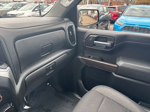 Used 2020 Chevrolet Silverado 1500 LT w/ Trailering Package image 24