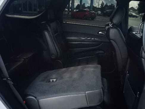 Used 2022 Dodge Durango R/T w/ Blacktop Package AWD/4WD image 16