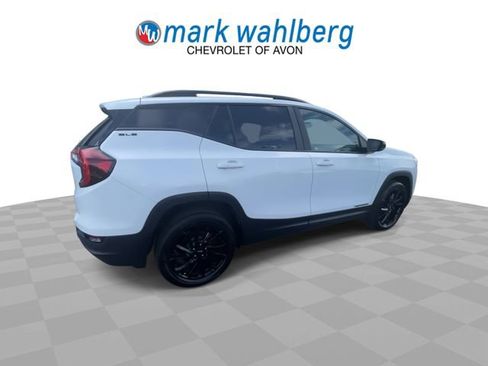 Certified 2024 GMC Terrain SLE w/ Driver Convenience Package FWD image 8