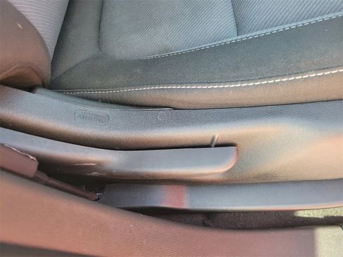 Certified 2024 Chevrolet Blazer LT w/ Convenience Package image 17