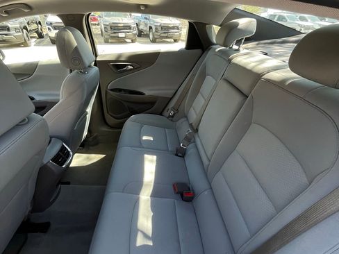 Used 2024 Chevrolet Malibu LT image 23