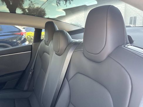 Used 2025 Tesla Model 3 Long Range image 14
