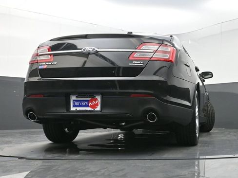 Used 2018 Ford Taurus SEL image 25