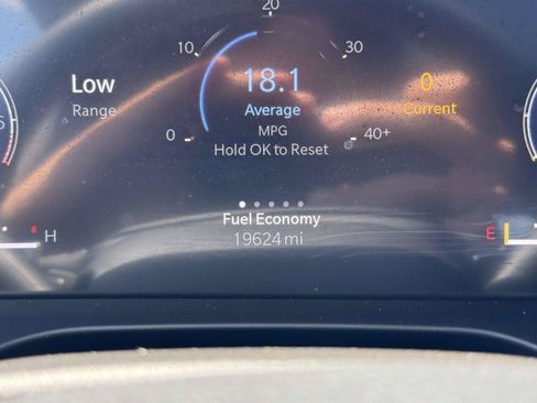 Used 2023 Jeep Grand Cherokee L Limited AWD/4WD image 25