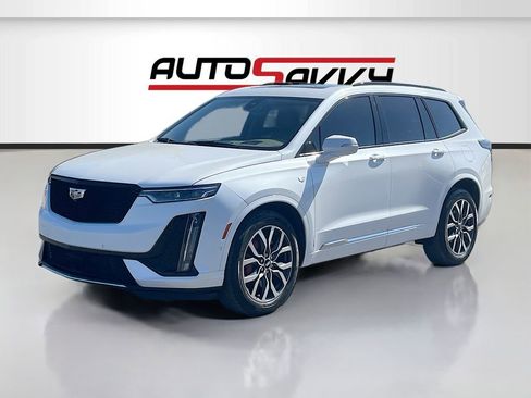 Used 2024 Cadillac XT6 Sport w/ Platinum Package AWD/4WD image 3