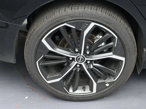 Used 2025 Nissan Altima 2.5 SR AWD/4WD image 5