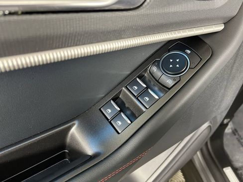 Used 2026 Ford Explorer ST-Line w/ ST-Line Street Pack image 25