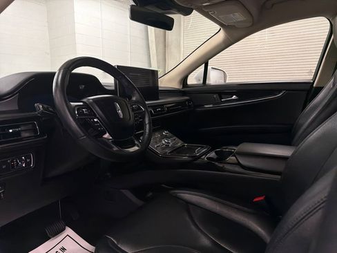 Used 2022 Lincoln Nautilus FWD image 6