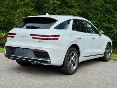 New 2026 Genesis GV70 2.5T Select image 13