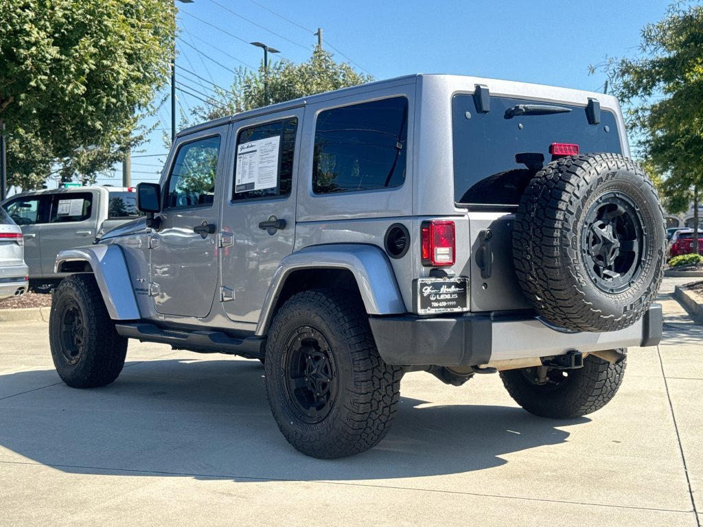 Used 2017 Jeep Wrangler Unlimited Sahara w/ Connectivity Group AWD/4WD image 6
