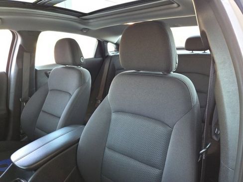 Used 2024 Chevrolet Malibu LT image 27
