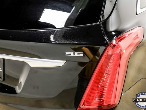 Used 2017 Cadillac XT5 Premium Luxury w/ Advanced Security Package image 6