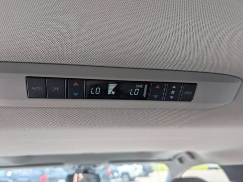 New 2026 Toyota Sienna XLE FWD image 26