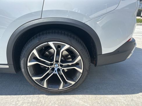 Used 2023 BMW X5 sDrive40i w/ Premium Package image 8