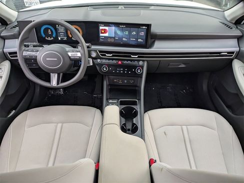 Used 2025 Hyundai Sonata SEL image 25