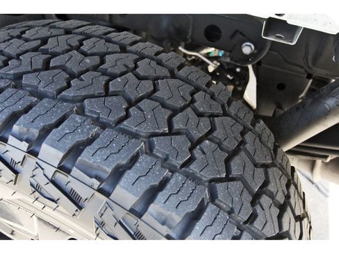 Used 2023 Ford F150 Platinum w/ Equipment Group 701A High AWD/4WD image 34
