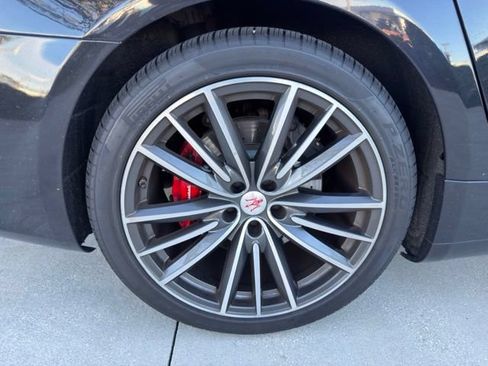 Used 2022 Maserati Quattroporte GT RWD image 19
