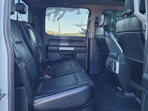 Used 2018 Ford F250 Lariat w/ Lariat Ultimate Package image 14