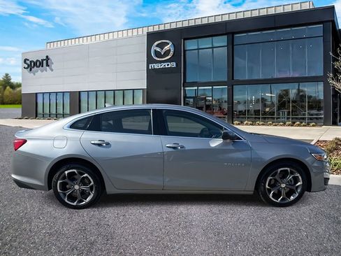 Used 2024 Chevrolet Malibu LT image 2