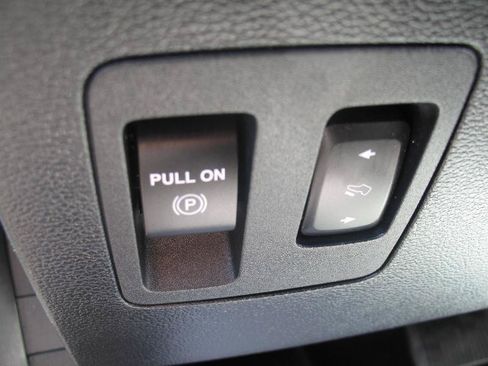Used 2020 Ford F150 Lariat w/ Equipment Group 502A Luxury AWD/4WD image 52