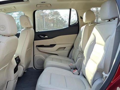 Certified 2023 GMC Acadia Denali w/ Denali Ultimate Package image 24