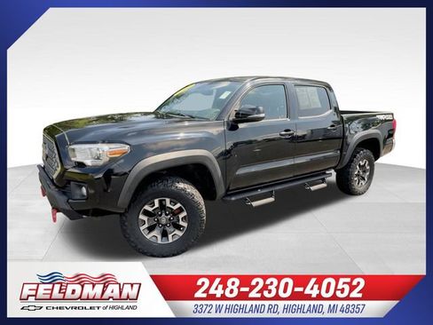 Used 2019 Toyota Tacoma TRD Off-Road AWD/4WD image 1