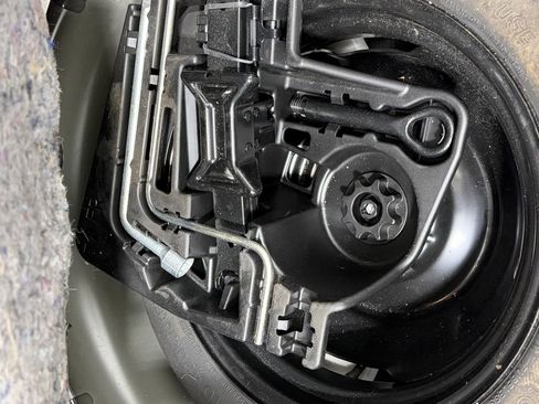 Used 2013 Toyota Prius Three w/ Solar Roof Pkg image 37