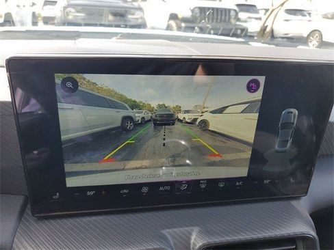 Used 2024 Ford Mustang Convertible image 37