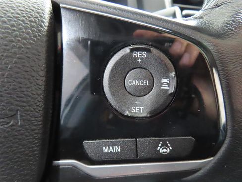 Used 2022 Honda Pilot Touring image 23