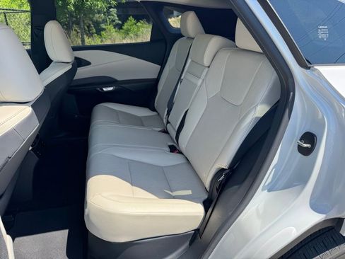 Used 2023 Lexus RX 350 Premium Plus w/ Cold Area Package image 21