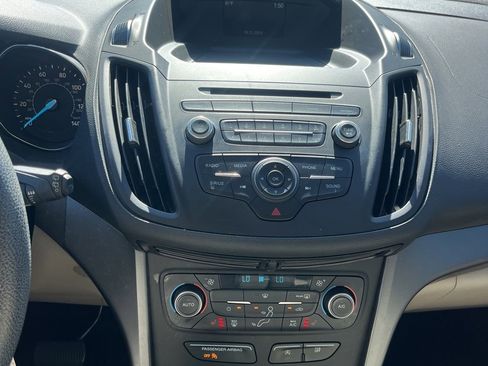 Used 2018 Ford Escape SE image 10