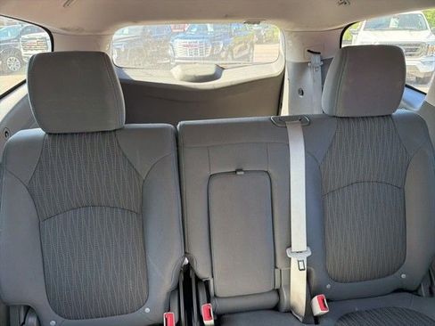 Used 2017 Chevrolet Traverse LT AWD/4WD image 8