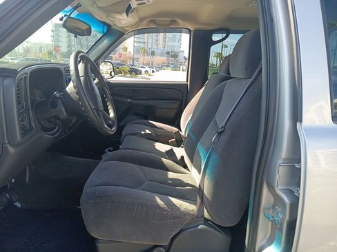 Used 2006 Chevrolet Silverado 1500 LS image 10