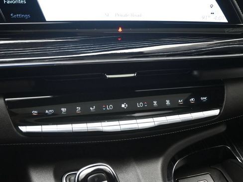 Used 2022 Cadillac Escalade Sport w/ Touring Package AWD/4WD image 17