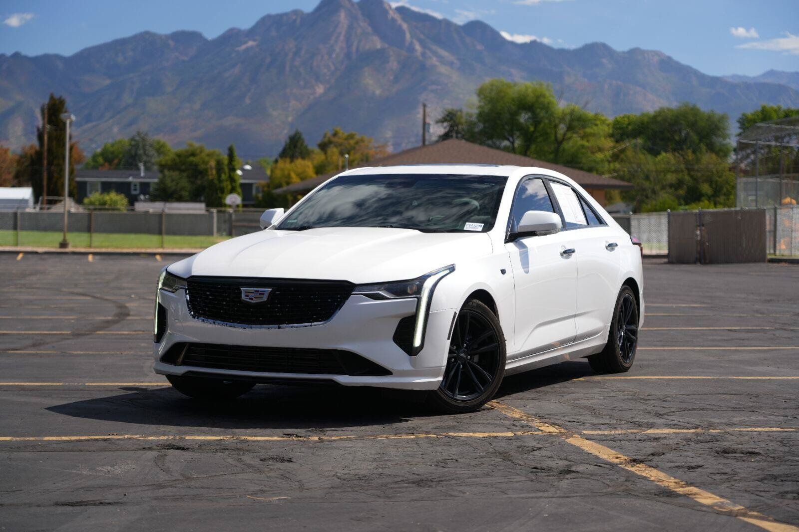 Used 2021 Cadillac CT4 Luxury w/ Sun And Sound Package RWD image 1