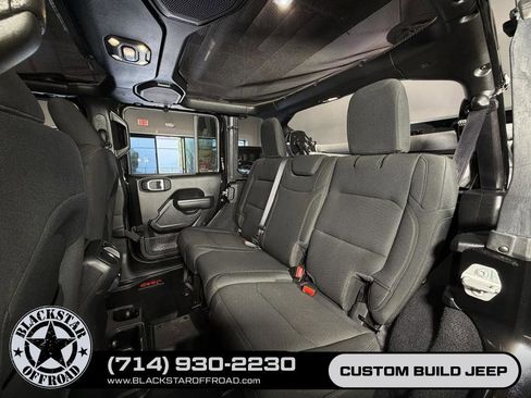 Used 2022 Jeep Wrangler Unlimited Sport AWD/4WD image 24