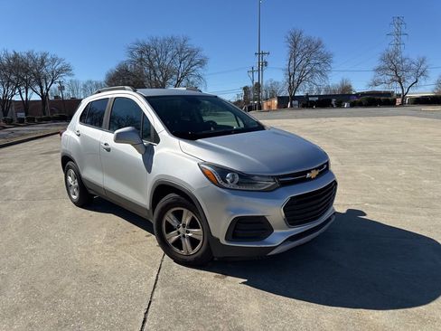 Used 2018 Chevrolet Trax LT image 5