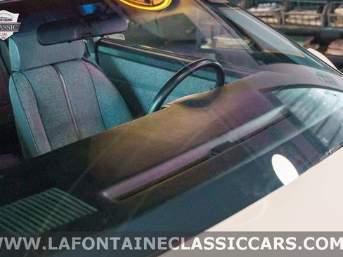 Used 1990 Chevrolet Camaro IROC-Z image 77