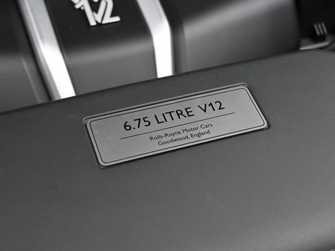 New 2026 Rolls-Royce Cullinan AWD/4WD image 37