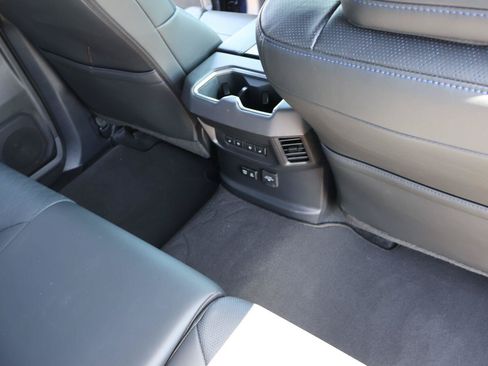 Used 2024 Toyota Tundra Platinum AWD/4WD image 20