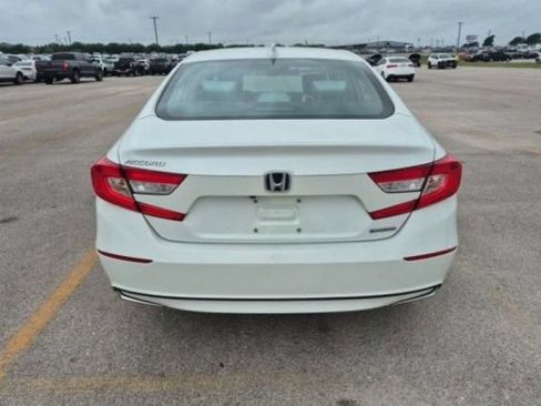 Used 2021 Honda Accord Hybrid image 6