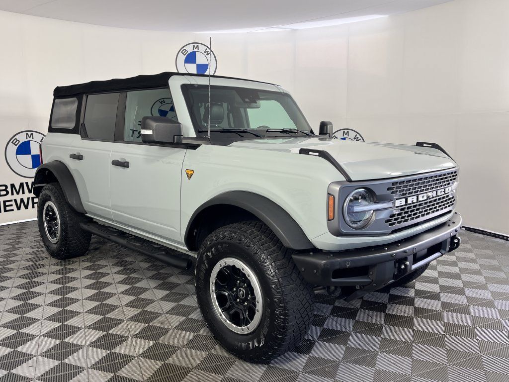 Used 2021 Ford Bronco Badlands AWD/4WD image 1