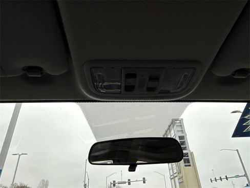 Used 2016 Honda Fit EX image 27