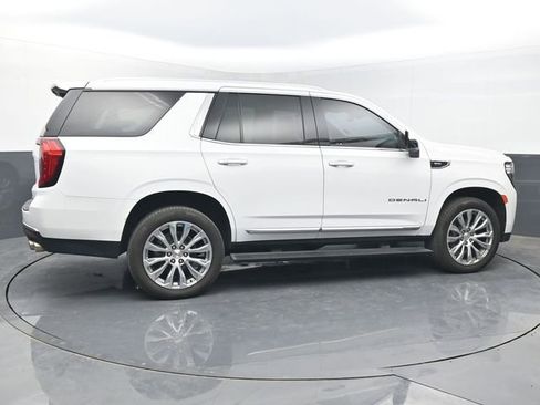Used 2023 GMC Yukon Denali image 6